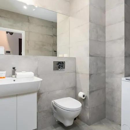 Bukowska 18 With Balcony Mtp By Renters Hotel